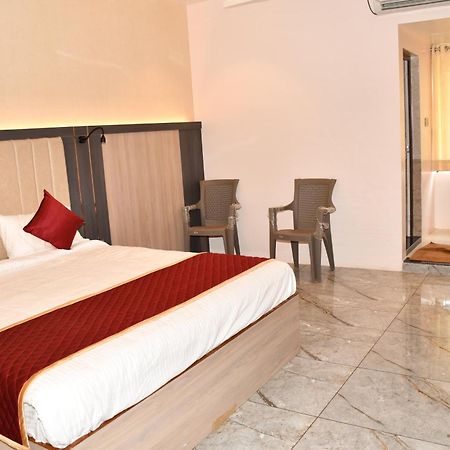 Gb Residency Hotell Ramanathapuram Exteriör bild