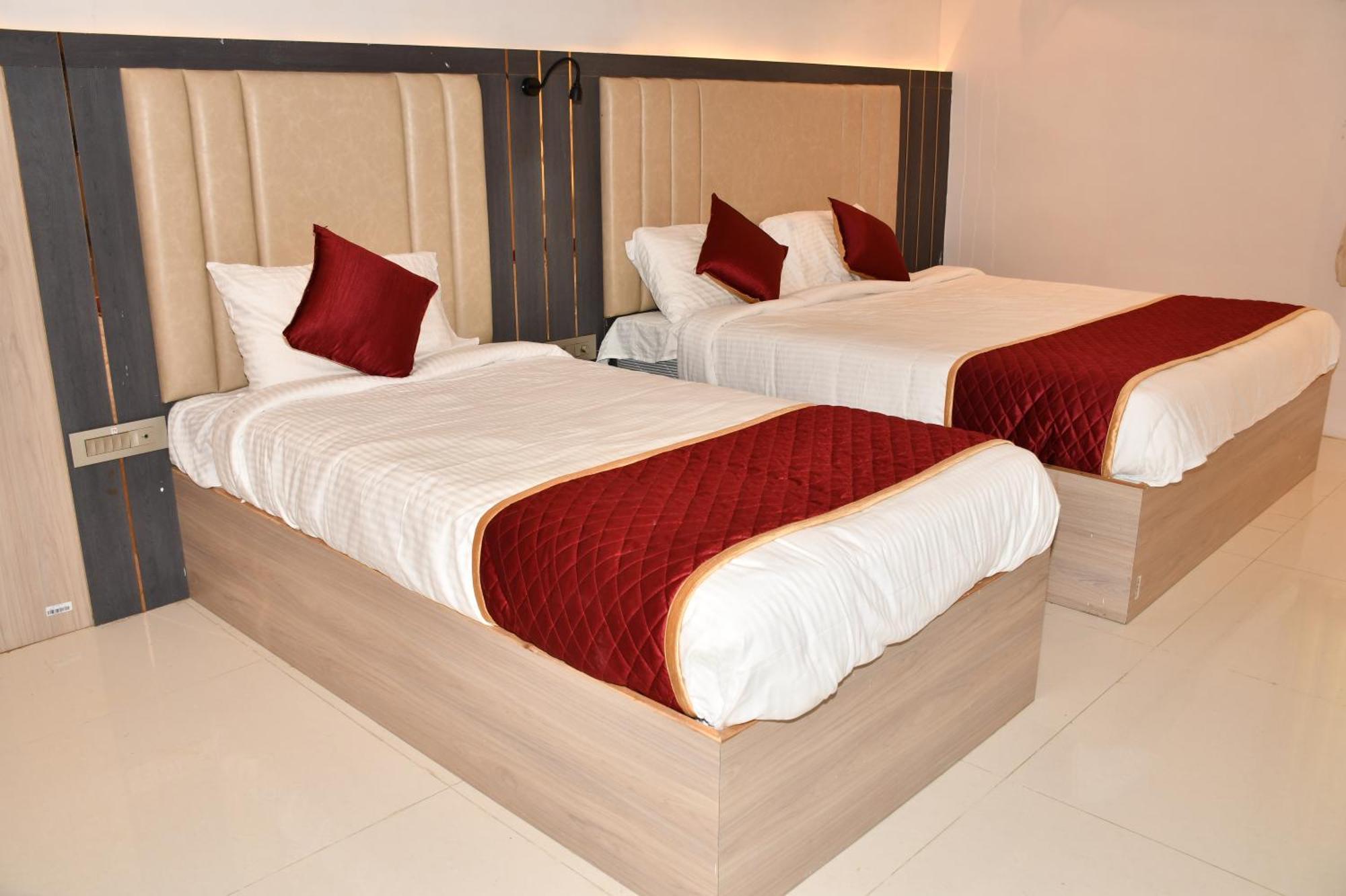 Gb Residency Hotell Ramanathapuram Exteriör bild
